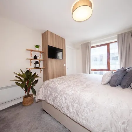 Exquisite And Modern 2bed In Centre Appartement